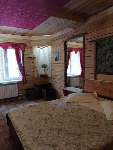 Фото номера Большой двухместный номер с 1 кроватью Гостиница Марал г. Эльбрус 5